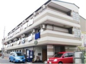 農園がある施設もあります。ガーデニングの作業を通し、土に触れて癒やされる感触や、収穫の喜びを感じていただけます。