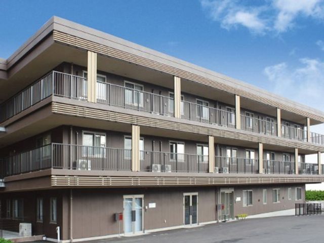 医療・介護連携型サービス付き高齢者向け住宅八王子美山など、高齢者の方の暮らしを応援する住まいづくりをしています。