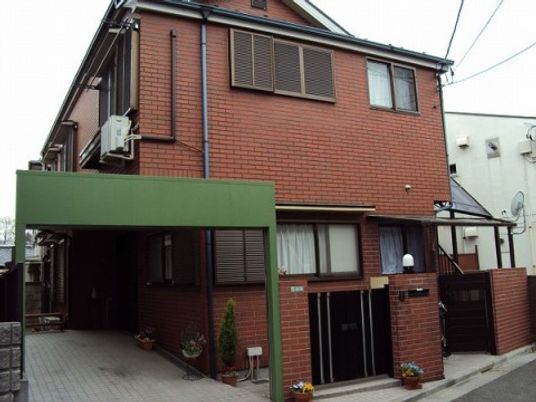 落ち着ける終の棲家をご用意いたしました。いつまでもご自分らしい毎日をお過ごしいただける介護付き住宅です。