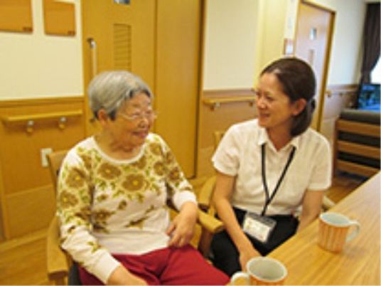 常にご利用者様目線に立ったサポートと、サービスのご提供を心がけているスタッフの人材育成にも力を入れています。