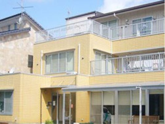 『あんしんハウス桜木』では、精神的・文化的な生活を大切にしています。デイサービスが付帯しており、要介護の方も心配ございません。