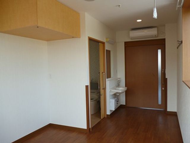 ご利用者様がお好きなコーディネートで使える個室をご用意しており、いつでもご自分好みのお部屋でお過ごしいただけます。