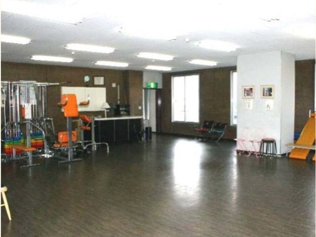 ご入居者様にいつまでも健やかにお過ごしいただけるよう、介護予防にも力を入れております。