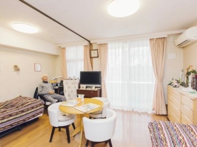 「ケアハウス風知草」のお部屋は全部で３タイプあり、お一人様にちょうどいいワンルームから、お二人入居用の広々居室までございます。