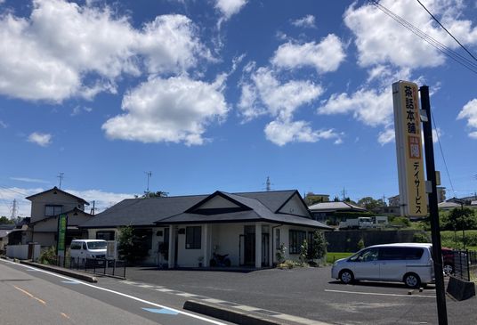 １階建ての建物