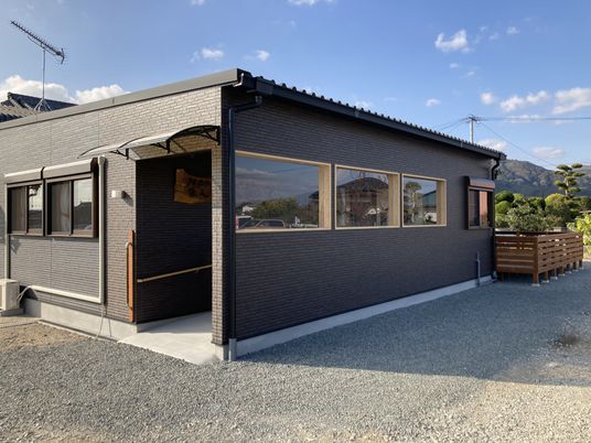 平屋の建物