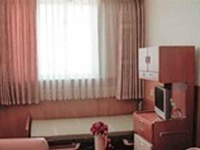 ご入居者様やご家族様に安心していただけるよう、24時間いつでも医師や看護師と連絡が取れる体制を敷いております。