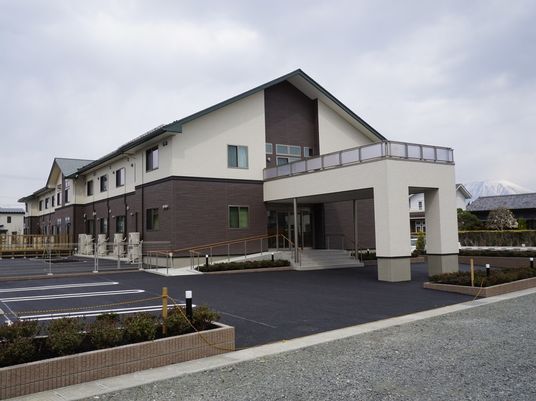お住まいとしての居心地よさにこだわりを込めました。新しい家を建てたつもりでおこしください。