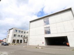 清潔感のある建物の外観