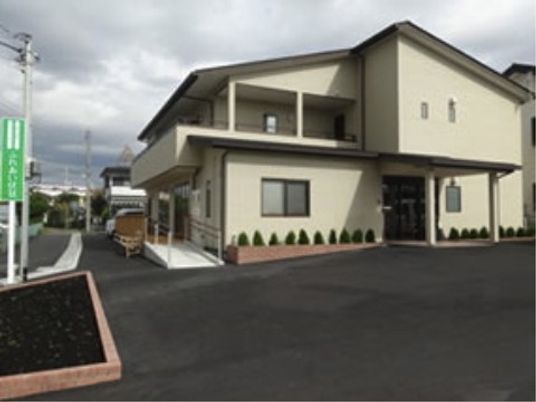 清潔な外観の建物