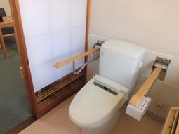 バリアフリーのきれいなトイレ