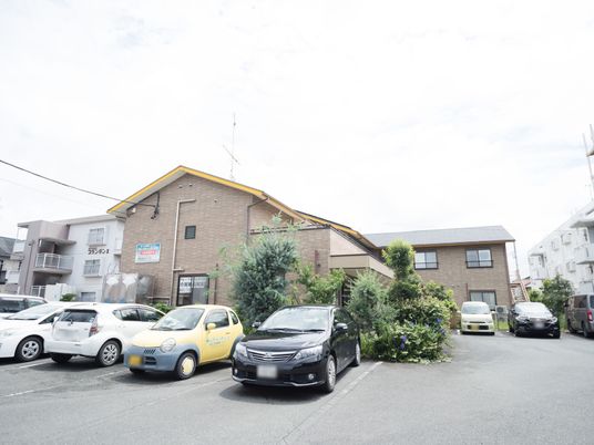 屋外駐車場付き建物