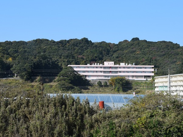 ヘルパーステーション 海山荘の外観