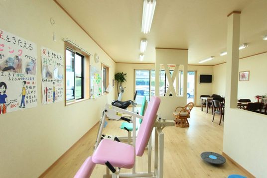 自然光が入る訓練室