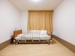 ベッドのある居室