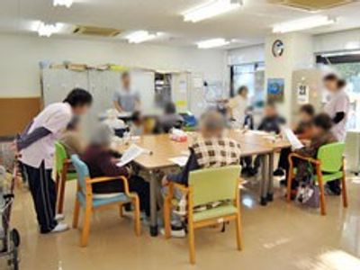明るい交流スペース