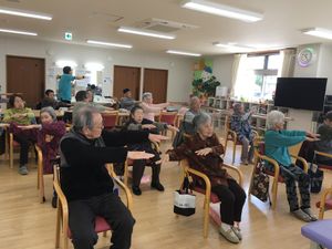 体操中の室内