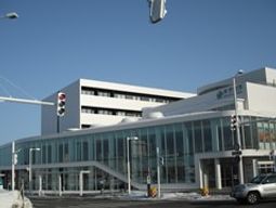 現代的な建物の外観