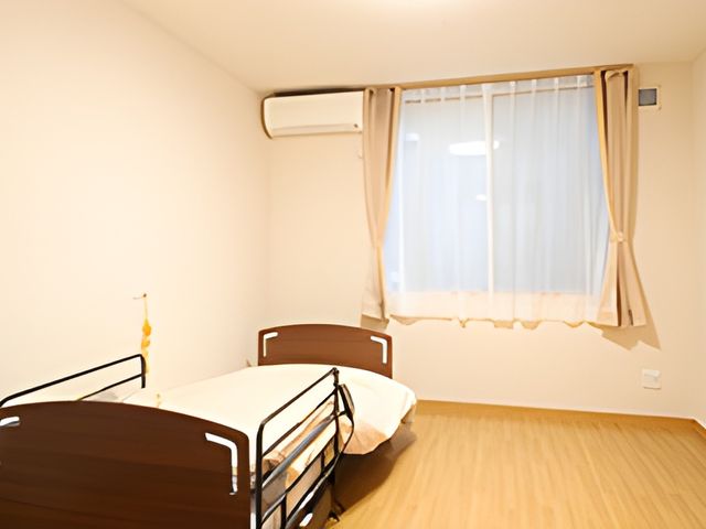 日当たりの良い居室 居室 明るい光が差し込む居室です。快適に過ごせるよう工夫がされています。