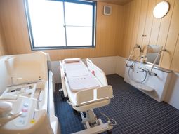 ケア施設の浴室設備