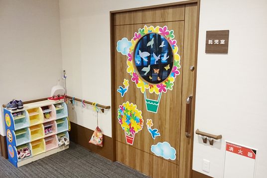 扉のある保育室