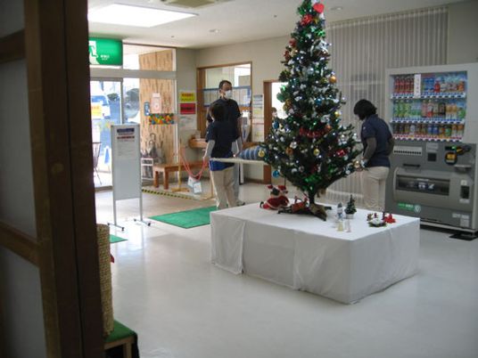 賑やかなロビー