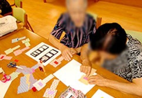 工作中のテーブル