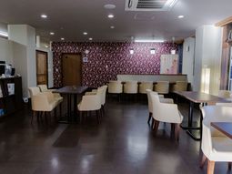 明るいダイニングルーム