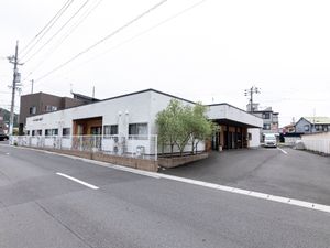 清潔な外観の建物