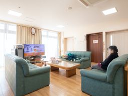 リラックスした共有ラウンジ