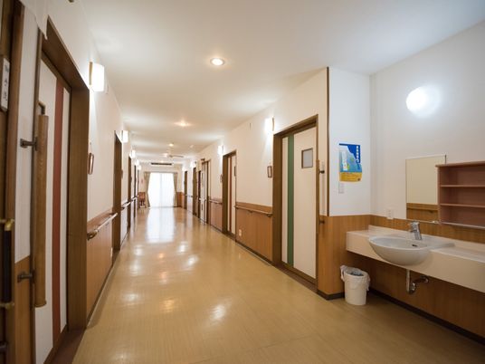 清潔な廊下の風景
