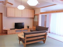 和風リビングの居室空間