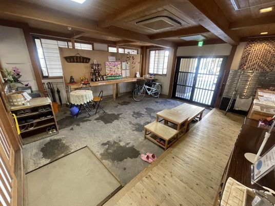 温かい雰囲気のエントランス