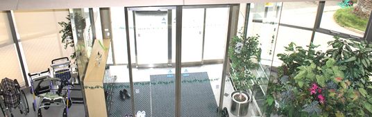 植物があるエントランス