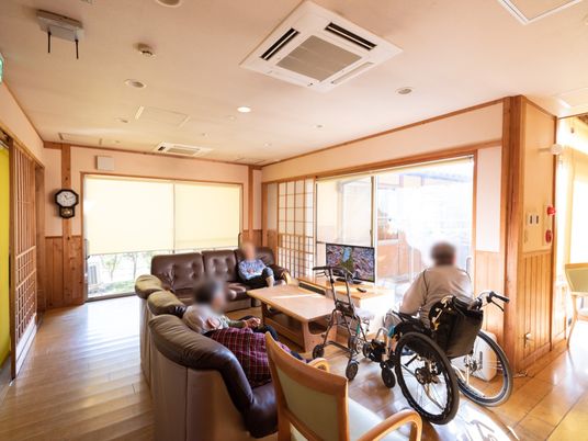 和風の共有リビング