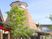 外観の塔のある建物  