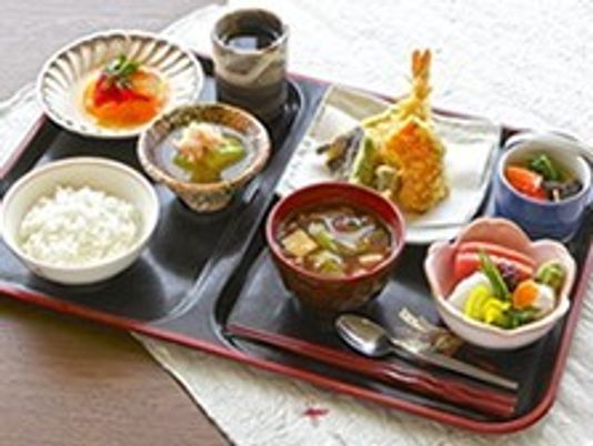 和風のバランス良い食事