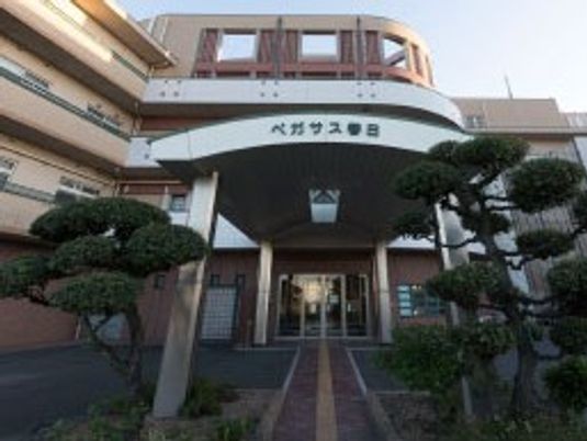 建物正面入口  