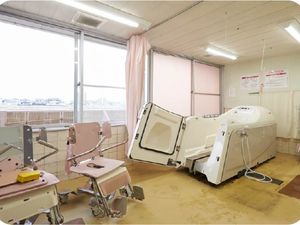 明るい浴室  