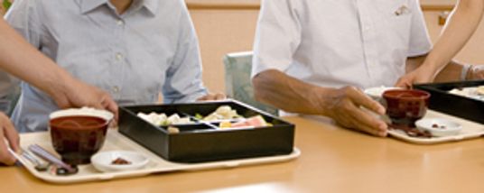 食事を楽しむ様子