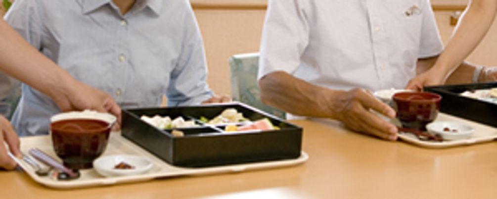 食事を楽しむ様子