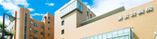 レンガ造りの建物外観