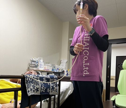 ** 居室内のケア担当者