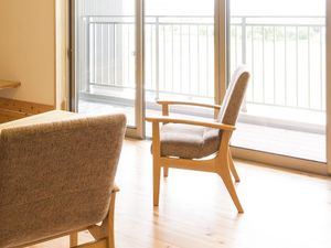 くつろぎの椅子がある部屋