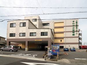 清潔感のある建物の外観