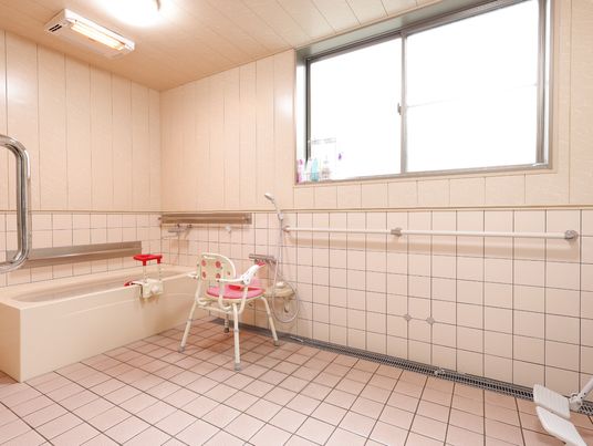 バリアフリー浴室設計