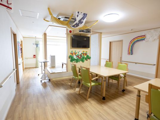 広々としたラウンジ