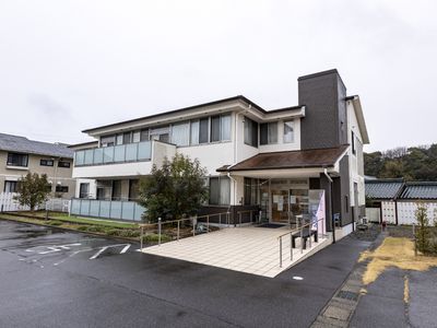 ケアセンターの落ち着いた外観