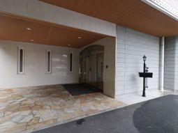 エントランス周辺の様子