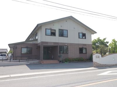 清潔感のある建物の外観